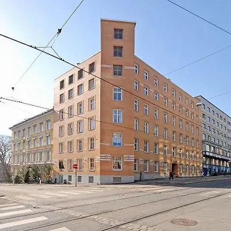 Three Bedroom In Oslo, Cort Adelers Gate 17 Apartment *